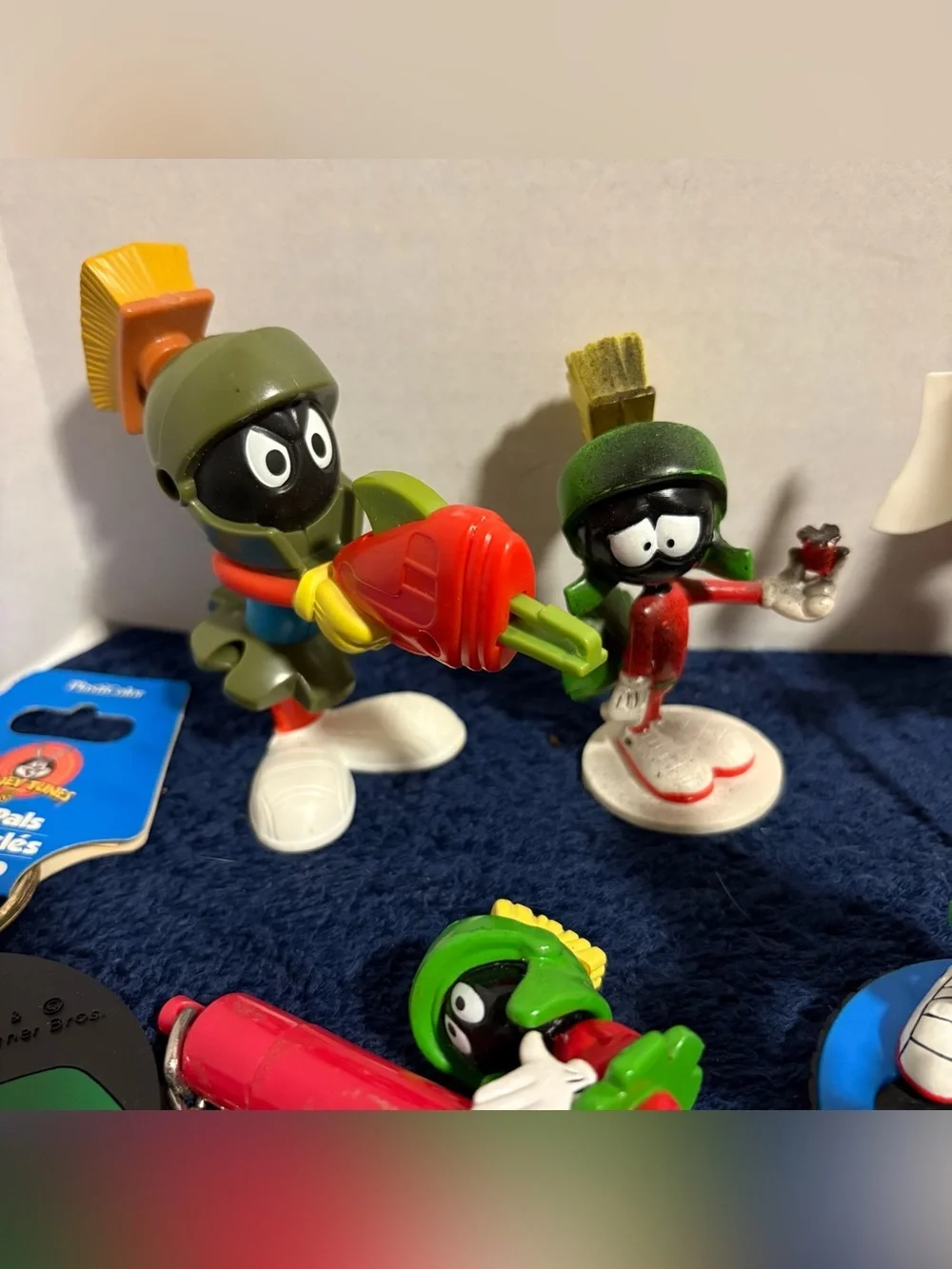Vtg 18 Pieces Marvin the Martian “Looney Tunes” Collectibles Figurines Space Jam